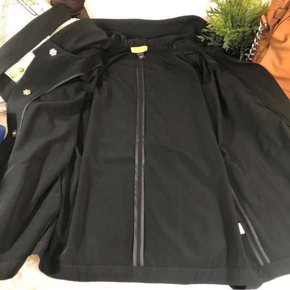 St. John SoCa Black belted parka metallic accents oversized collar size small - Picture 5 of 13